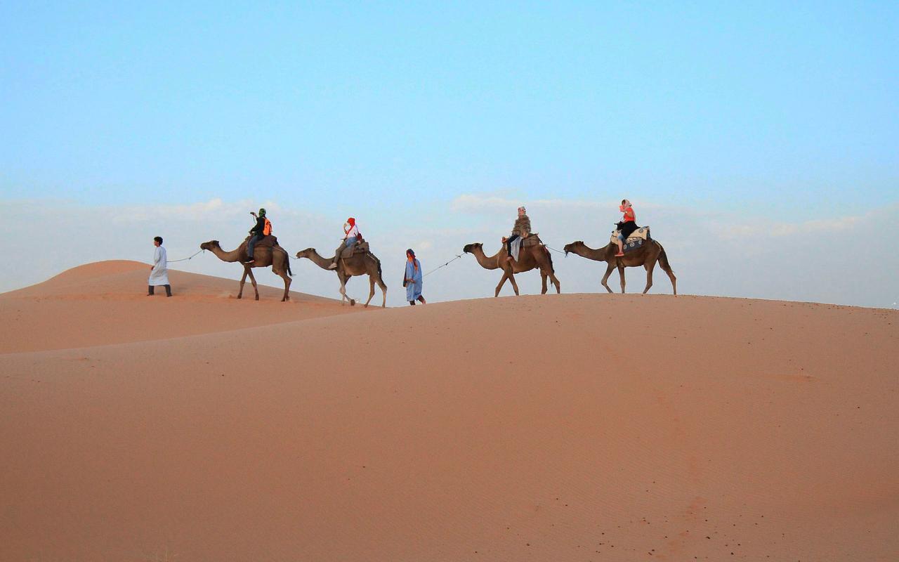 Готель Nomadica Luxury Camp Мерзуга Екстер'єр фото